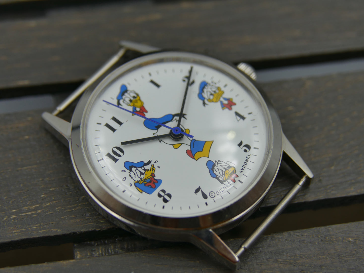 70's vintage watch Avronel Disney Donald Duck manual wind ZLN serviced  34mm