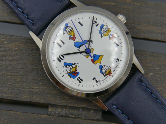 70's vintage watch Avronel Disney Donald Duck manual wind ZLN serviced  34mm