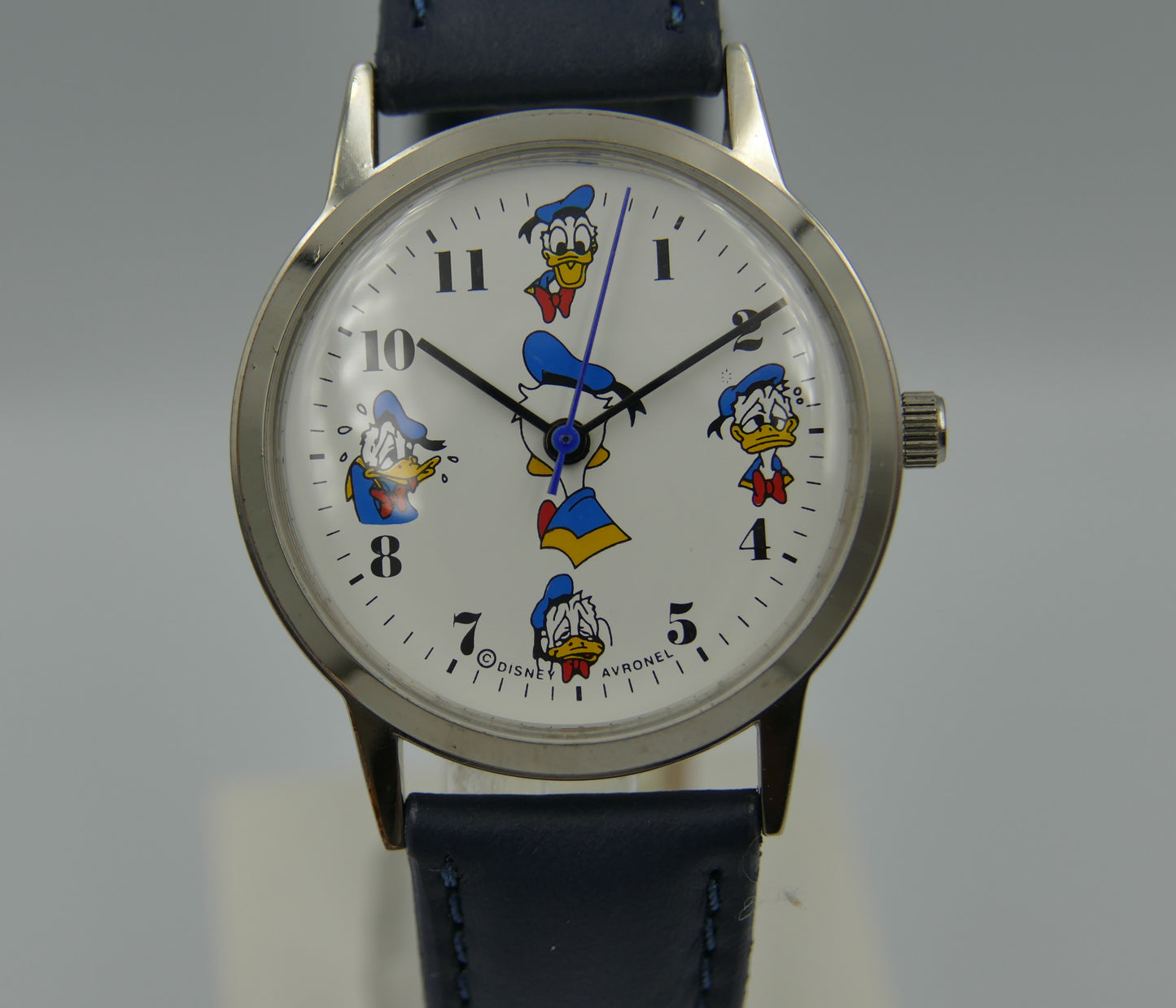 70's vintage watch Avronel Disney Donald Duck manual wind ZLN serviced  34mm