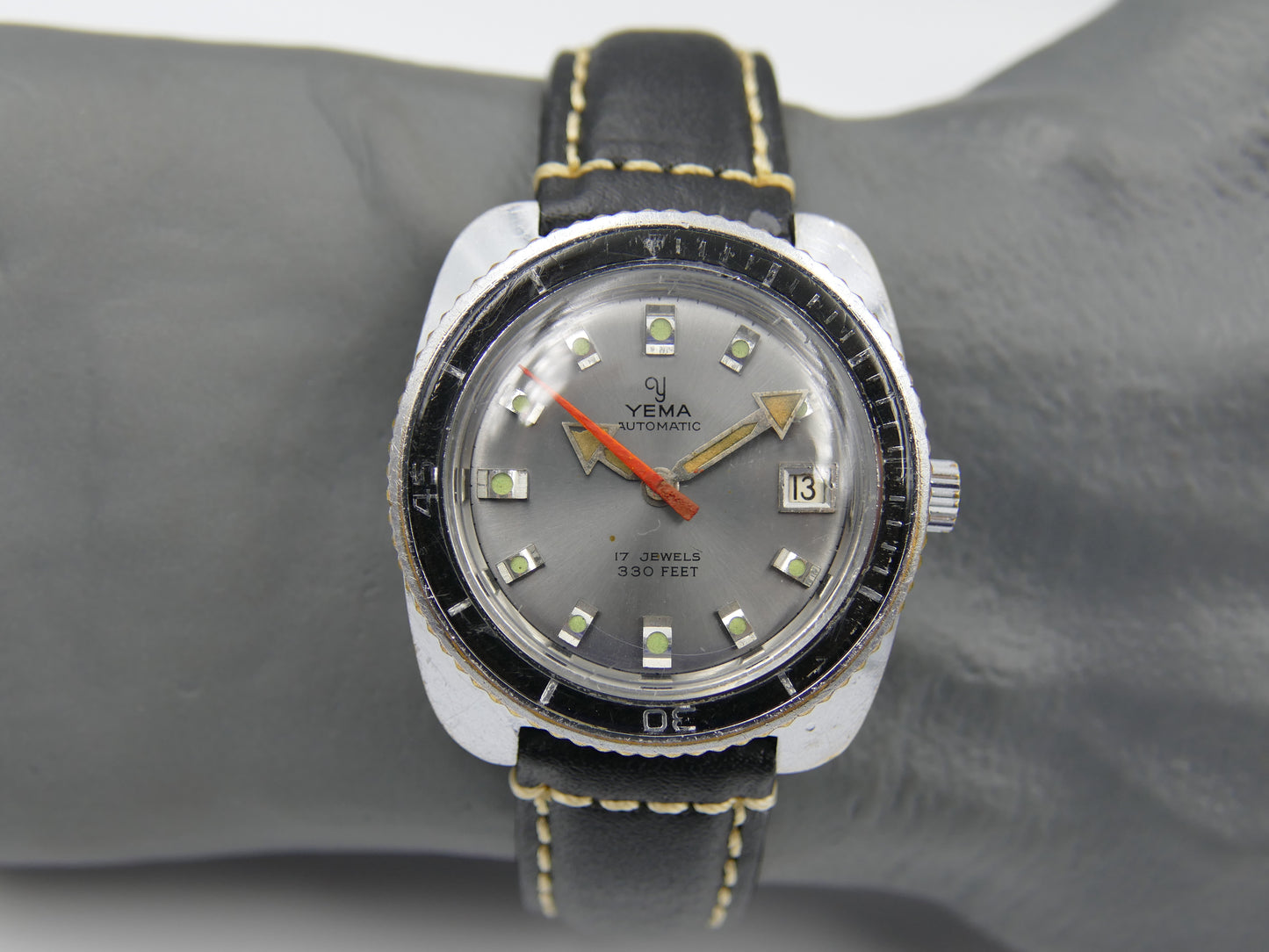 70's vintage watch mens Yema diver plongee automatic FE 3611