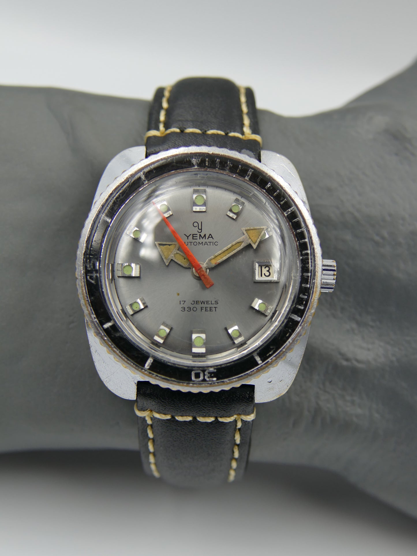 70's vintage watch mens Yema diver plongee automatic FE 3611