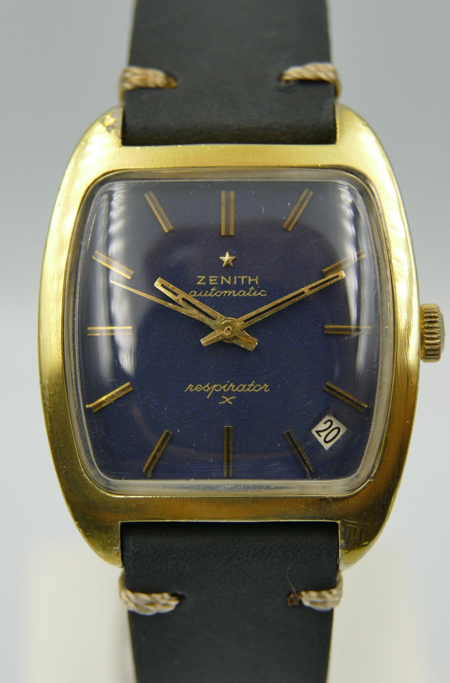 70's vintage watch mens Zenith respirator x ref 6708 automatic cal. 2552pc blue