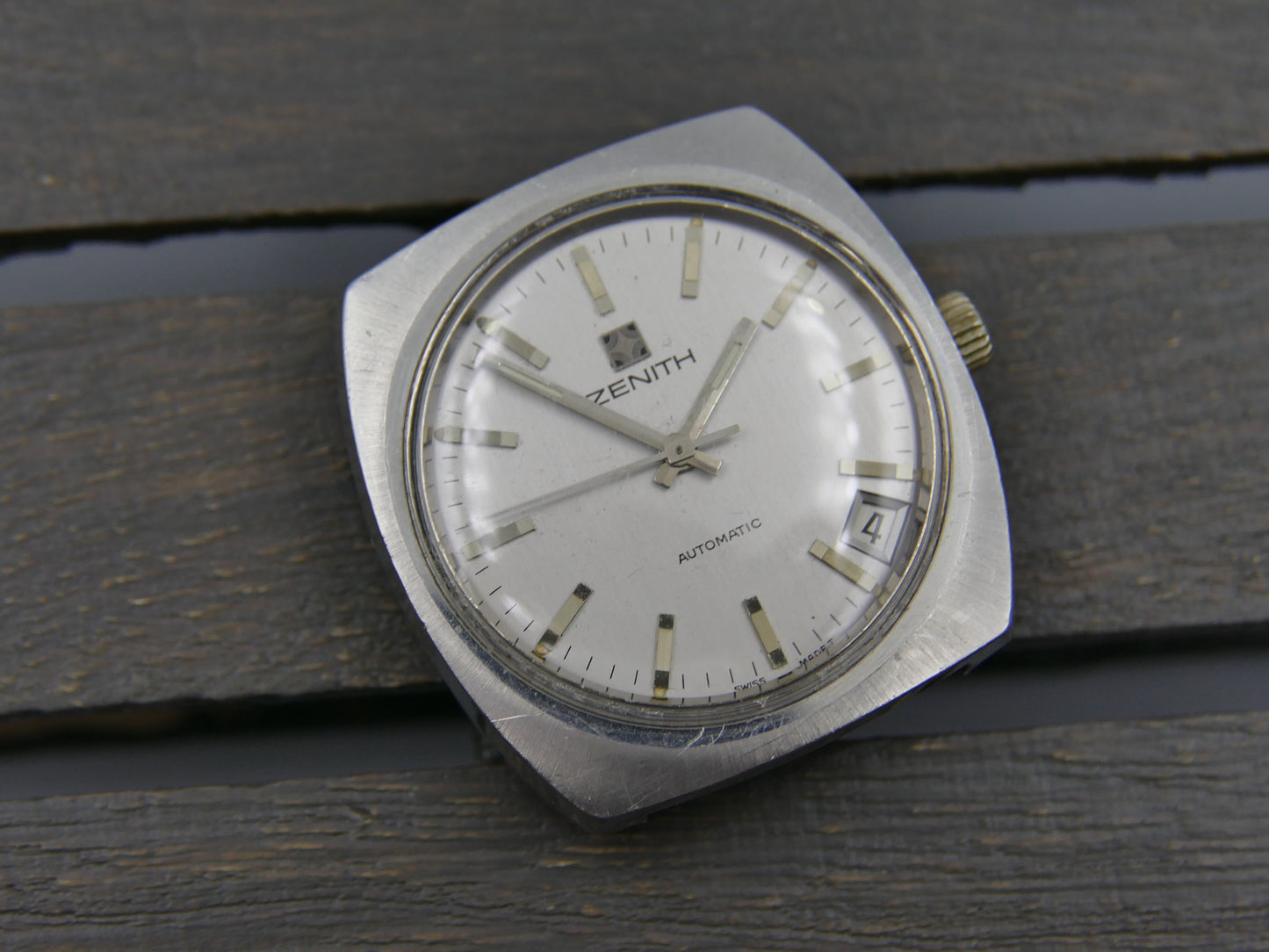 70's vintage watch mens zenith surf ref. 01.1300.380 automatic cal 2572 PC steel