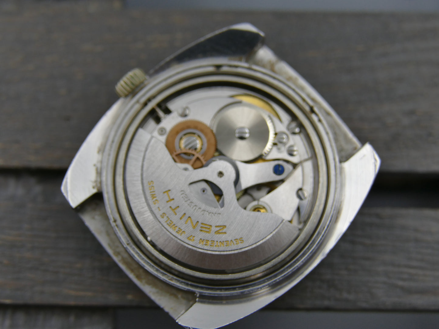 70's vintage watch mens zenith surf ref. 01.1300.380 automatic cal 2572 PC steel