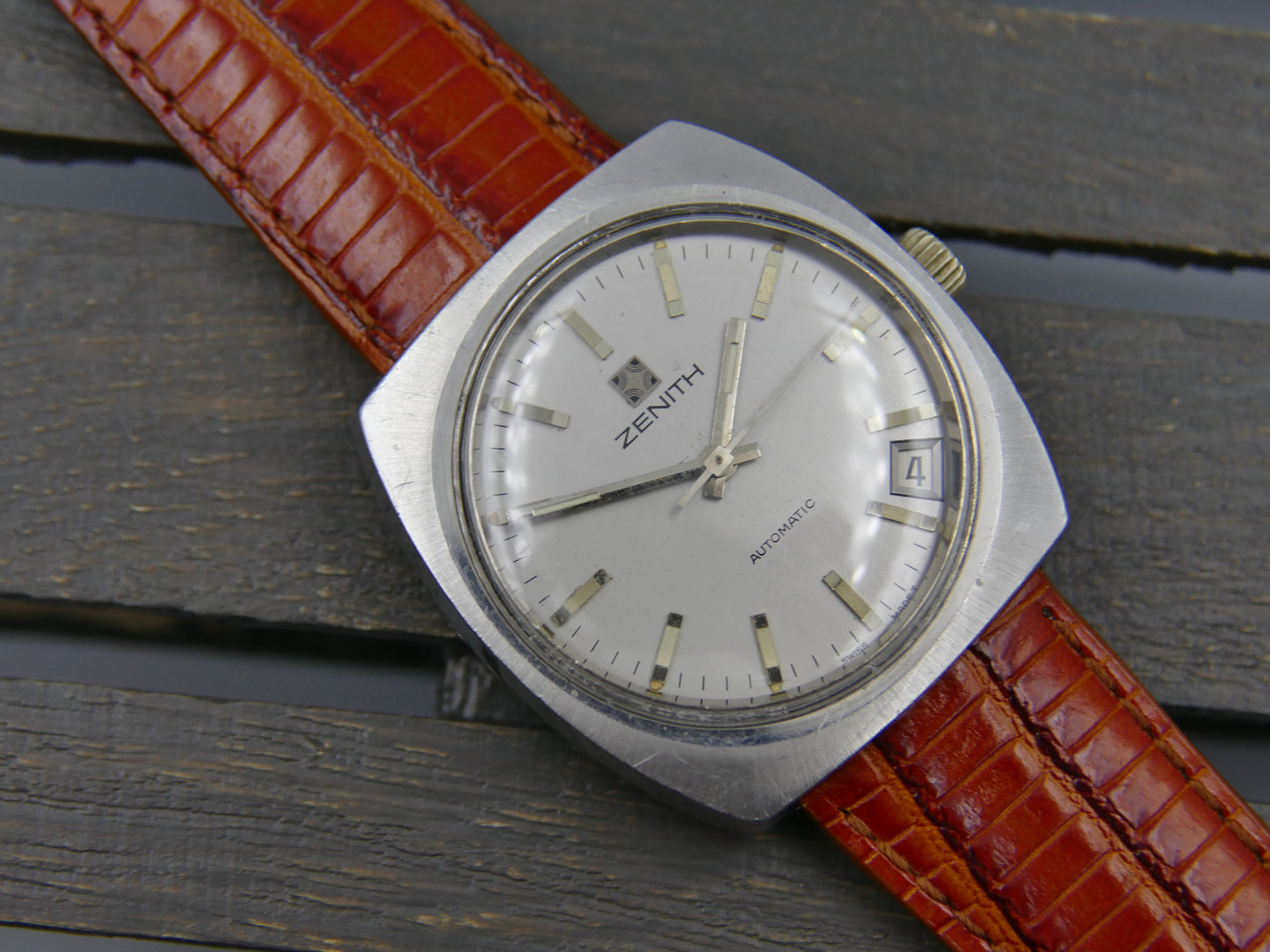 70's vintage watch mens zenith surf ref. 01.1300.380 automatic cal 2572 PC steel