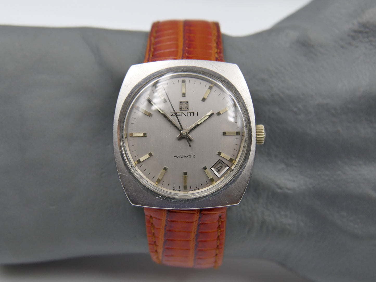 70's vintage watch mens zenith surf ref. 01.1300.380 automatic cal 2572 PC steel