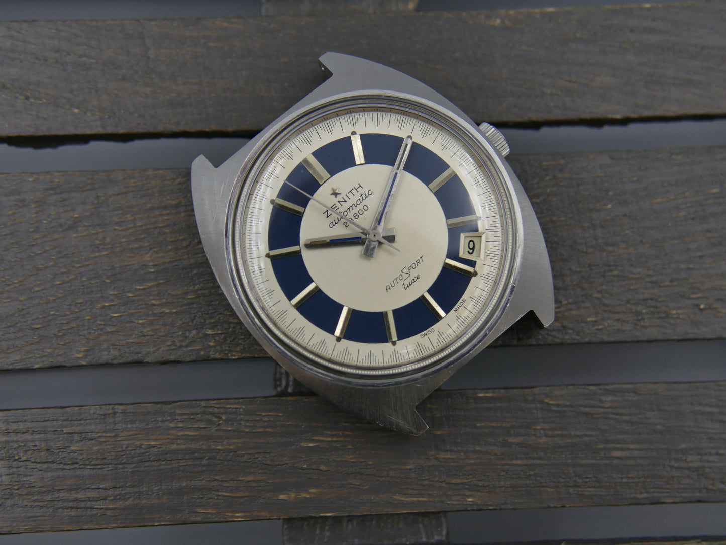 70's vintage watch mens Zenith automatic 28800 AutoSport luxe cal 2562