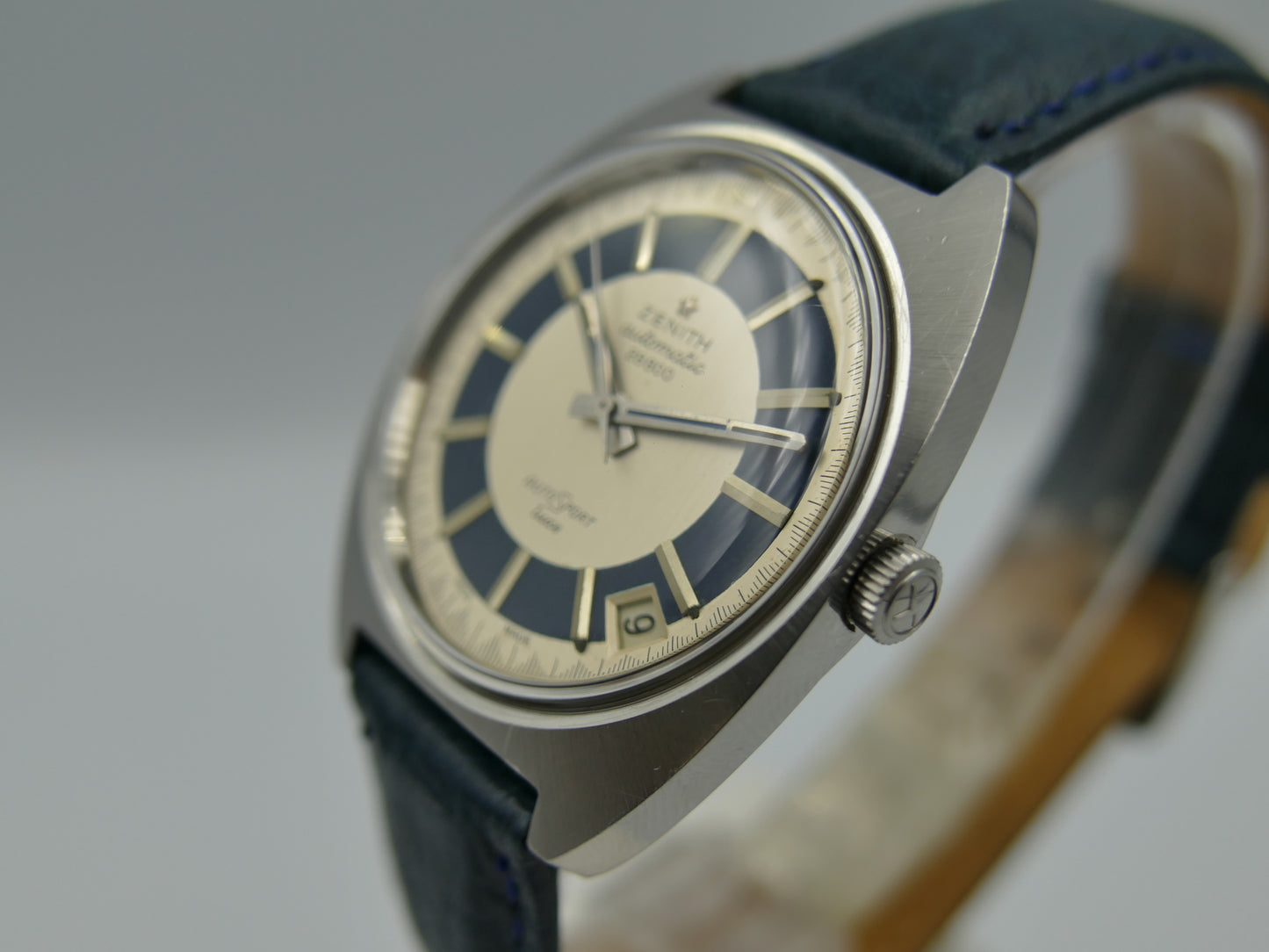 70's vintage watch mens Zenith automatic 28800 AutoSport luxe cal 2562