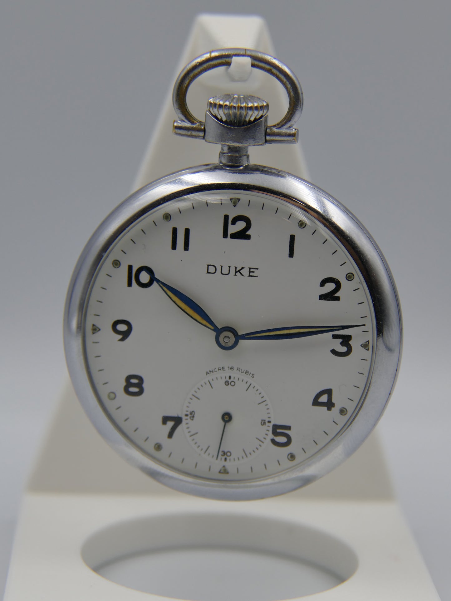 vintage pocket gousset watch DUKE manual wind  Parrenin HP 40