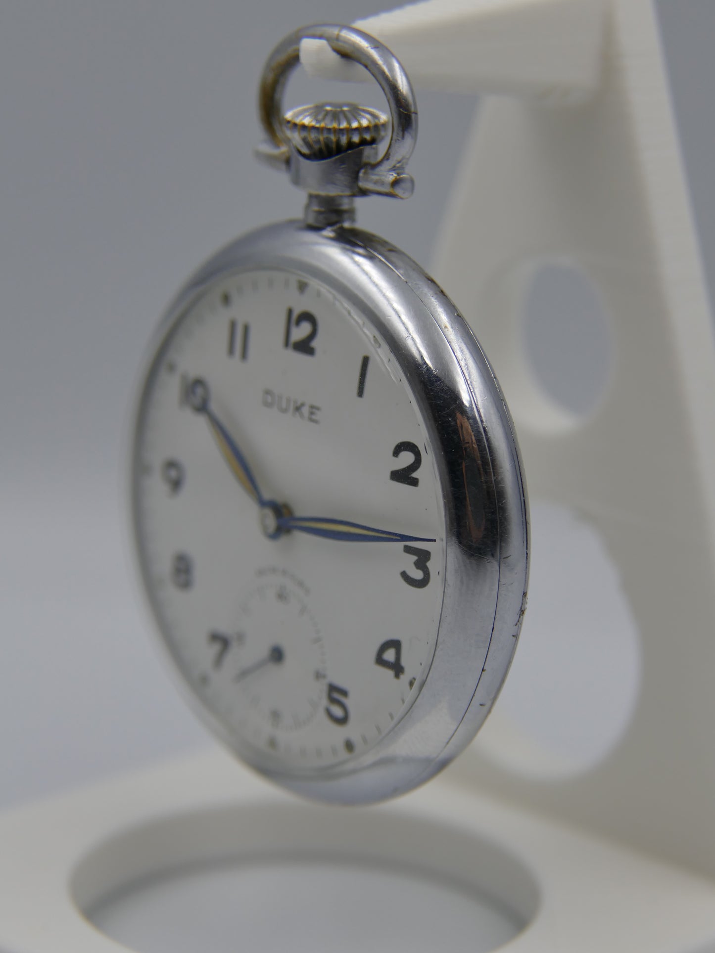 vintage pocket gousset watch DUKE manual wind  Parrenin HP 40