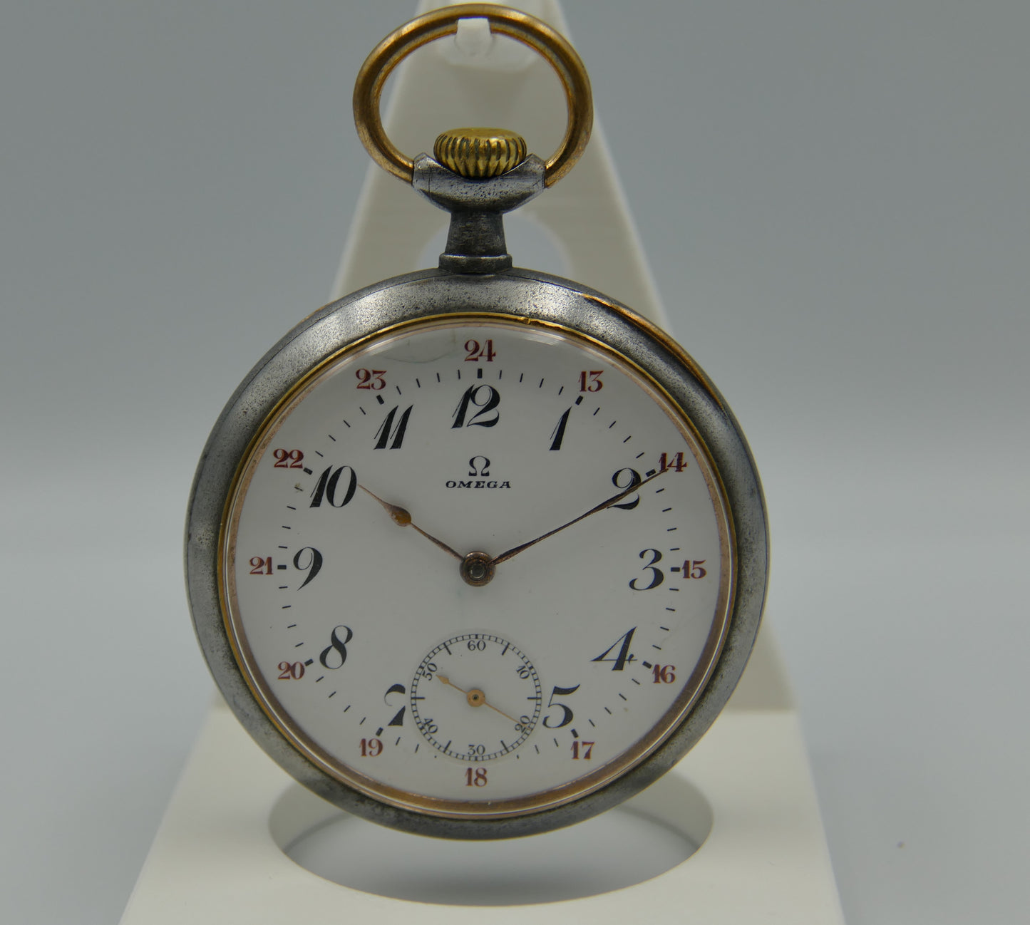 vintage pocket gousset watch gun metal Omega 19’’’ manual wind serviced