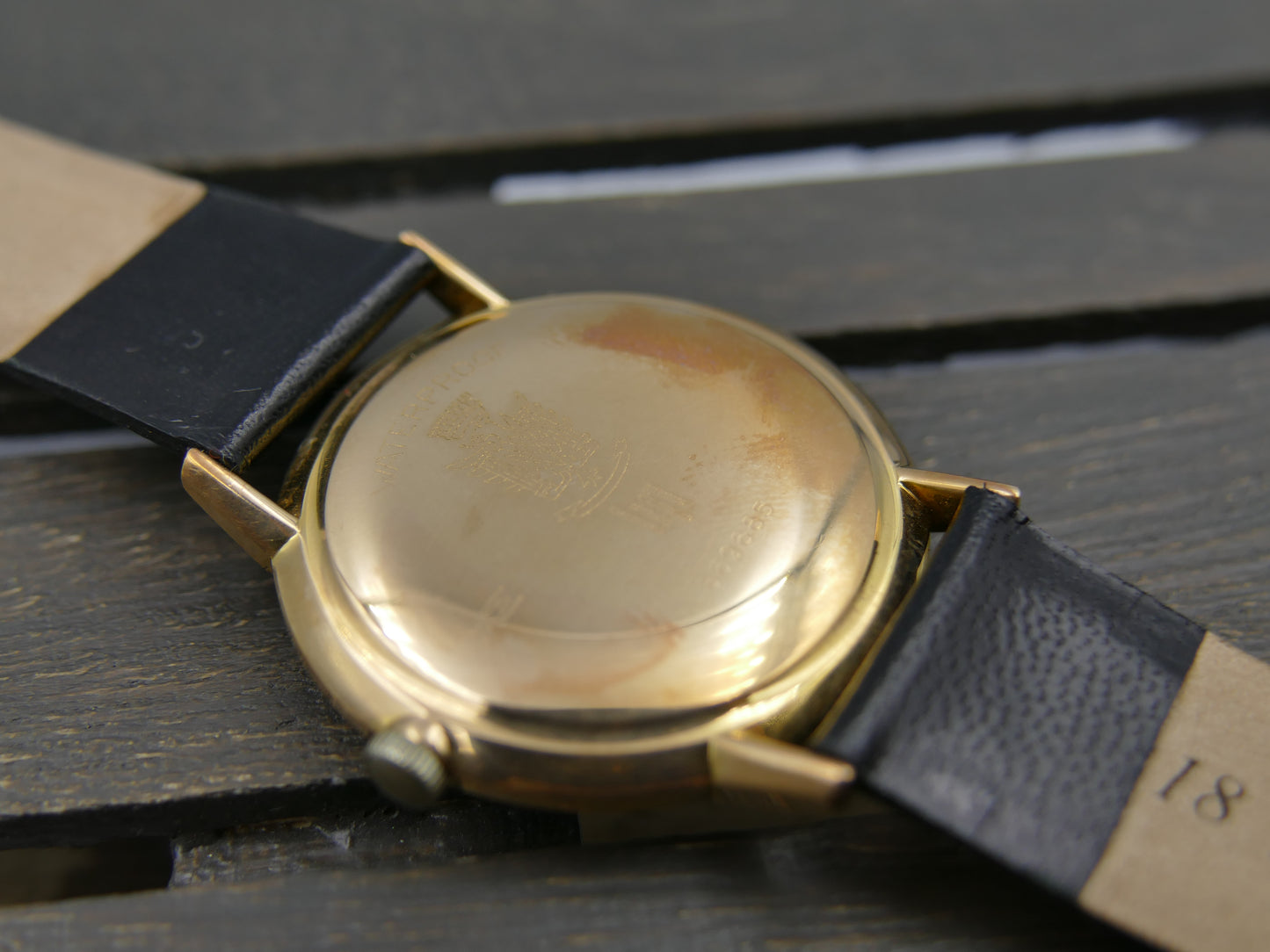 60s vintage watch mens  LIP calendrier Calendar monobloc entirely gold-plated R136
