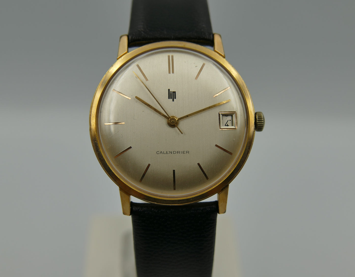 60s vintage watch mens  LIP calendrier Calendar monobloc entirely gold-plated R136