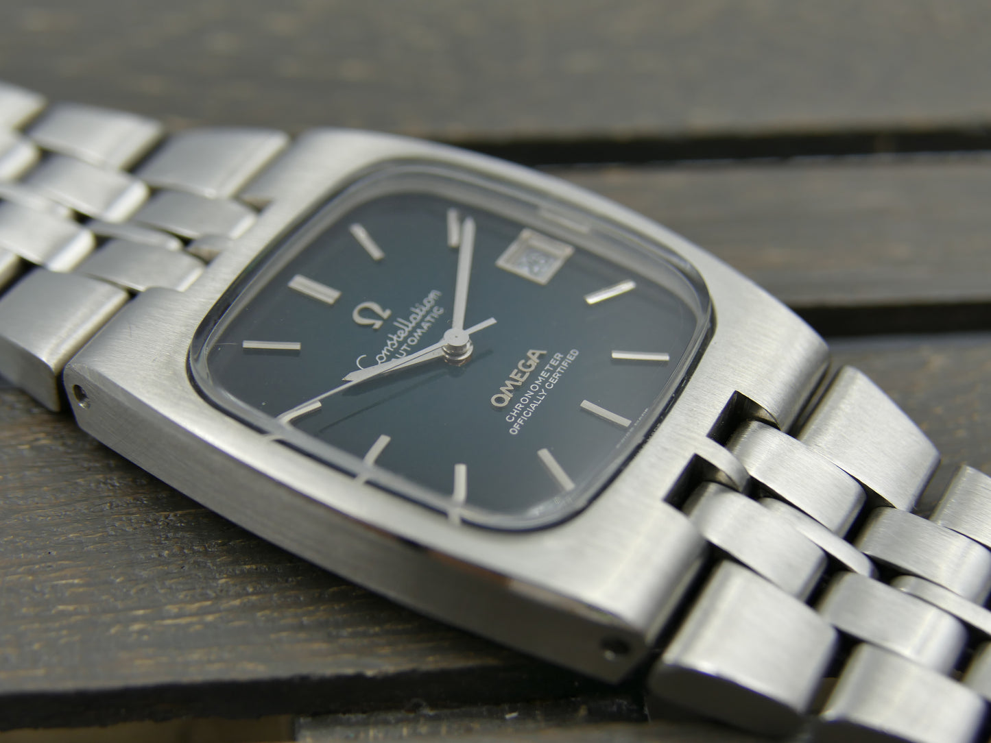 70's vintage watch mens Omega Constellation Chronometer ref. 168.047 green dial
