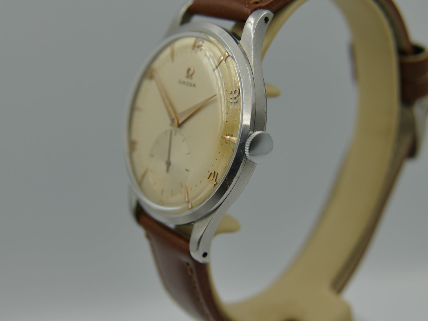 50s vintage watch mens Omega jumbo calatrava ref 2609 12 hand wind 266 37mm