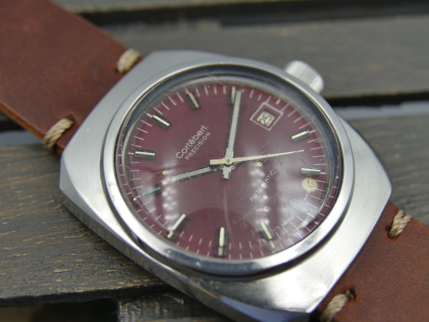 60s vintage watch mens Cortebert precision burgundy ref. 298.006 monocoque 60 1ers prix observatoires serviced