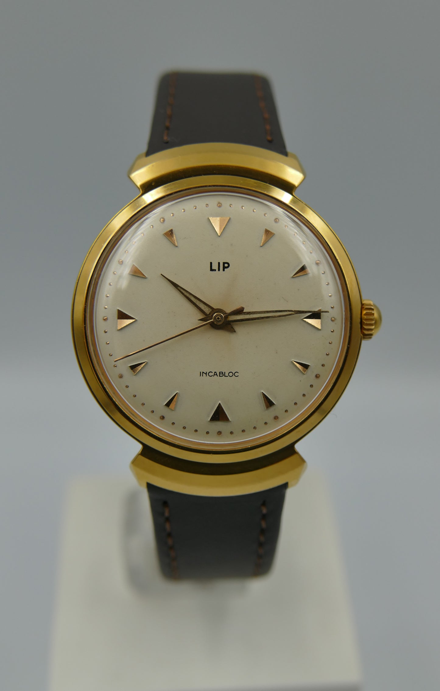 60s vintage watch dress mens LIP ref 233.335 Hooded Lugs Hand-winding Cal. R23B