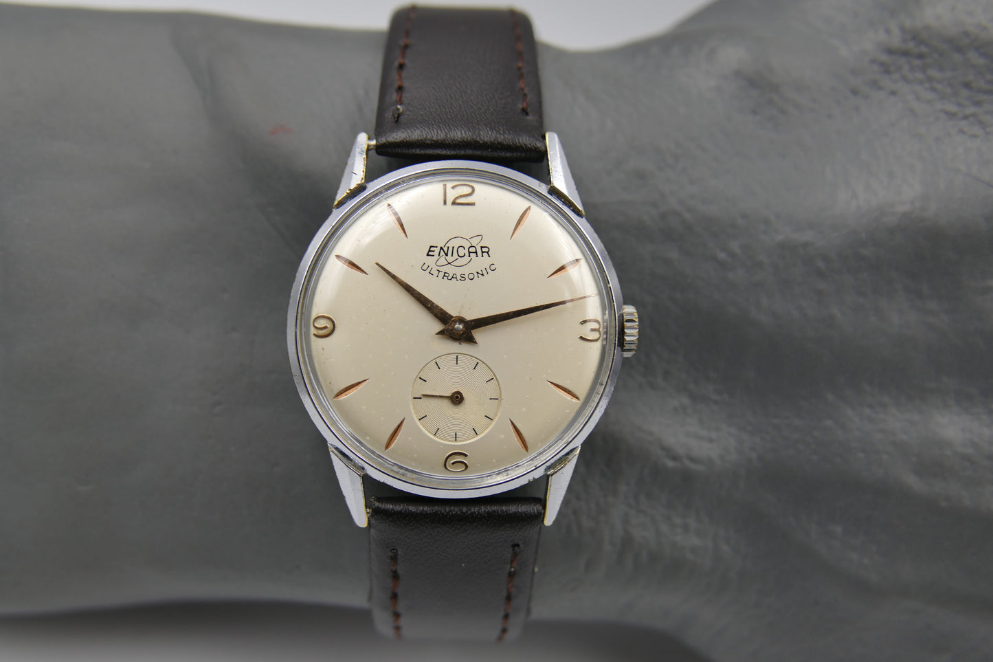 60s vintage watch Enicar 100/73M manual wind AR 1012 serviced