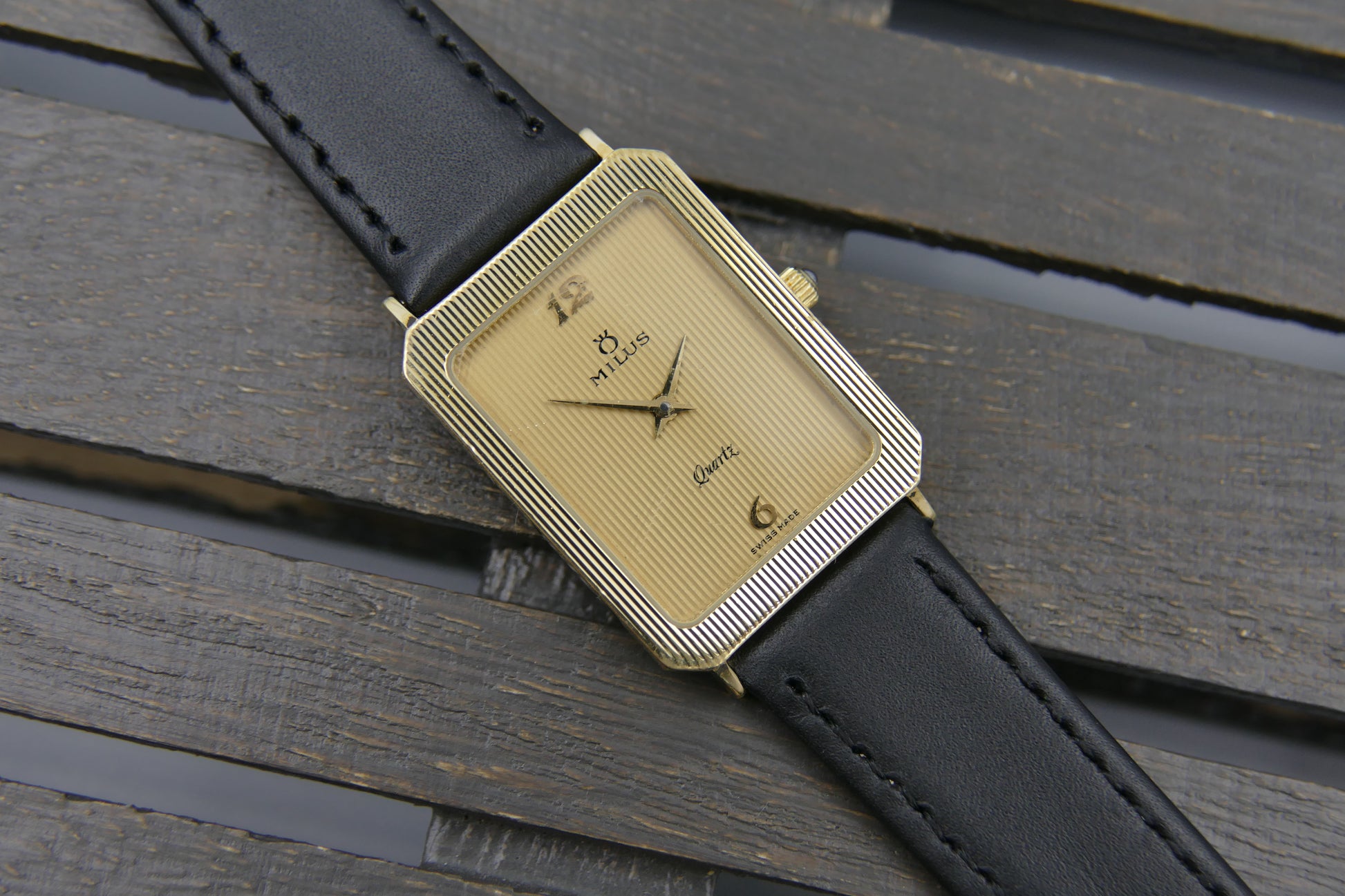 Vintage watch mens dress tank Milus ref 830.004 Gold Tone ultra Thin WRIST TREASURE Vintage watch mens dress tank Milus ref 830.004 Gold Tone ultra Thin WRIST TREASURE