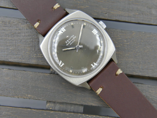 70s vintage watch mens Zenith cushion case ref. SC 6741 automatic 28800 automatic 2562PC gray