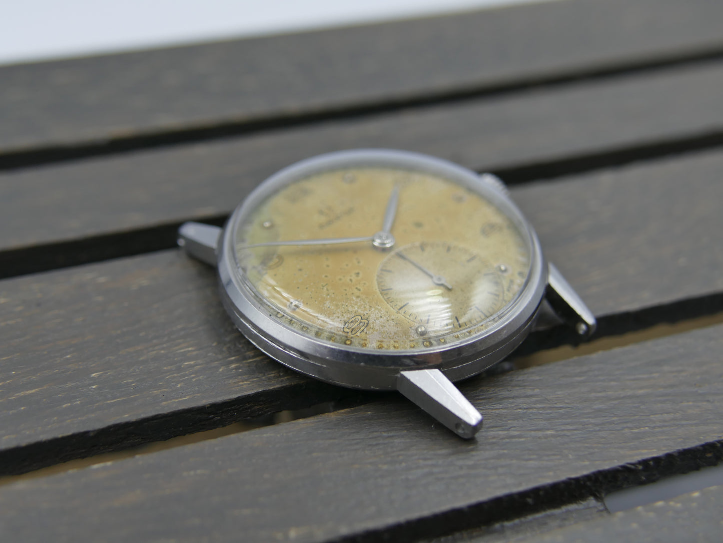 40’s vintage watch mens Omega ref. 2271 hand wind 30t2 serviced