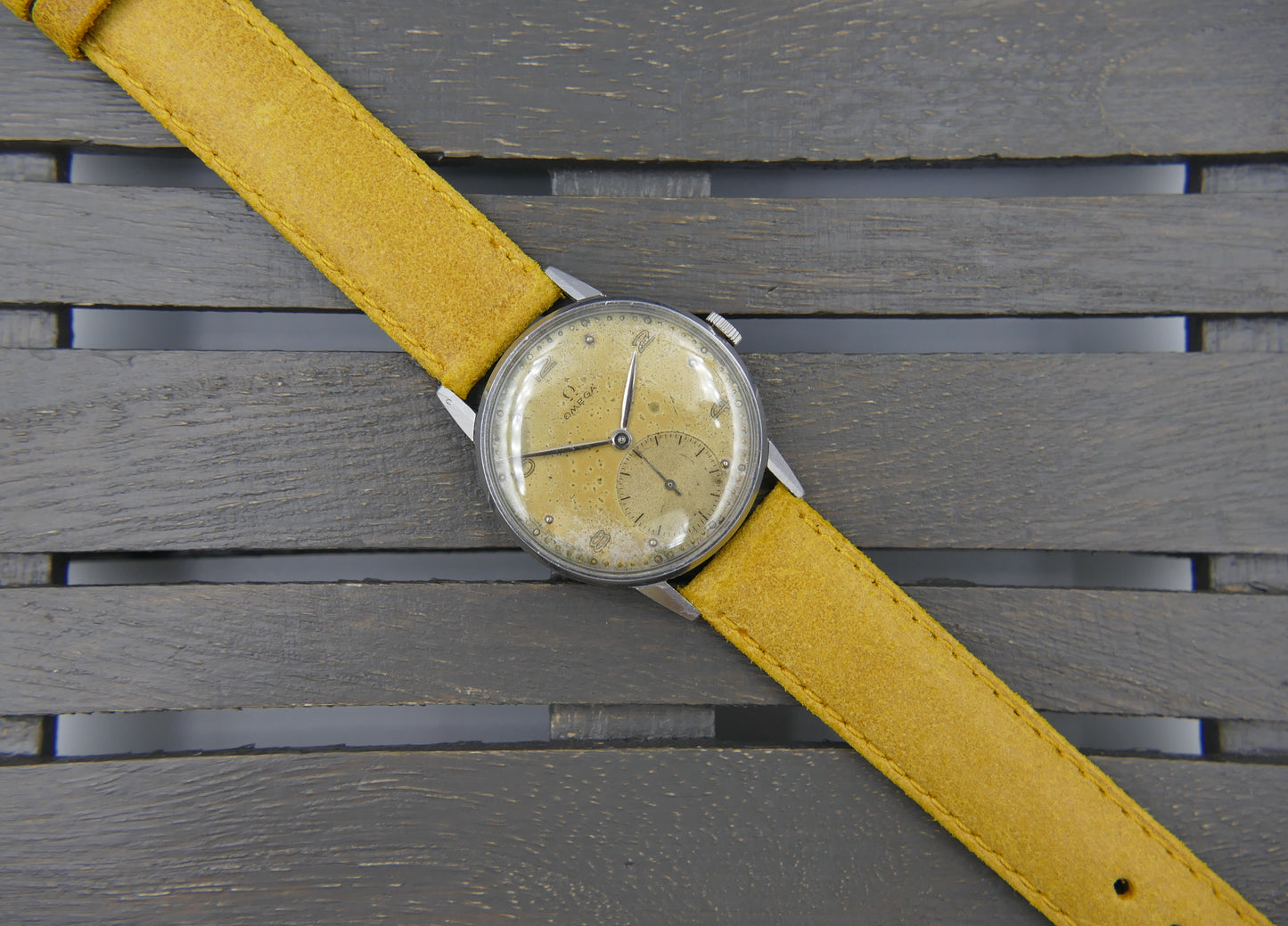 40’s vintage watch mens Omega ref. 2271 hand wind 30t2 serviced