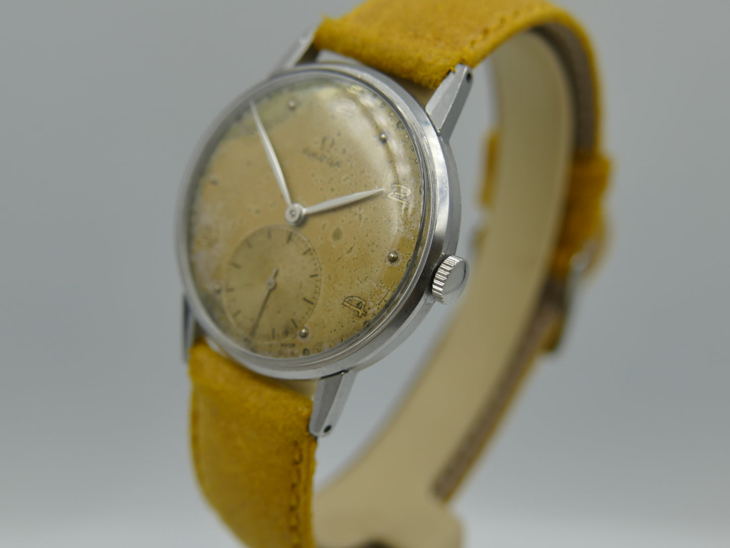 40’s vintage watch mens Omega ref. 2271 hand wind 30t2 serviced