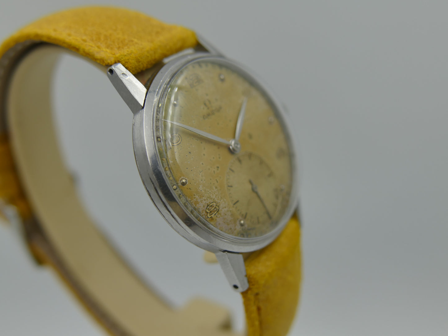 40’s vintage watch mens Omega ref. 2271 hand wind 30t2 serviced