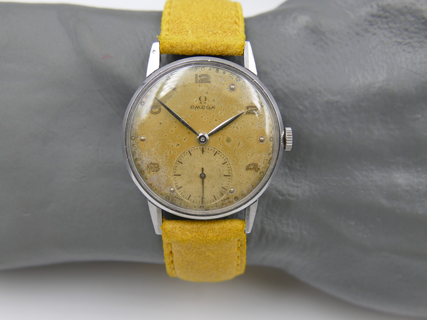 40’s vintage watch mens Omega ref. 2271 hand wind 30t2 serviced