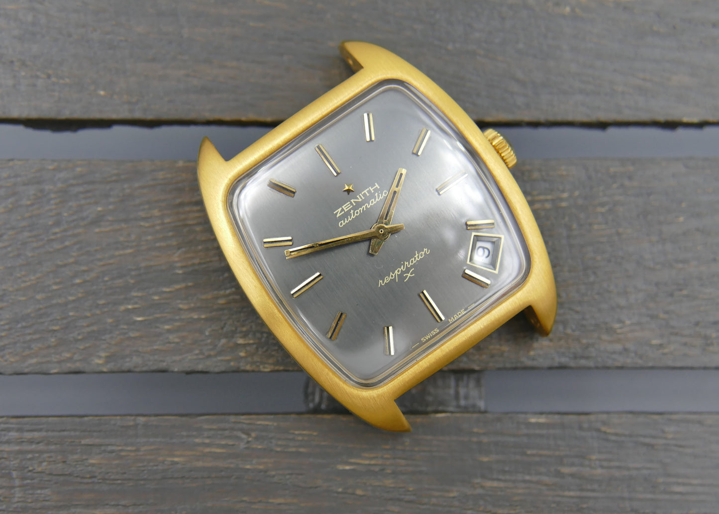 70's vintage watch mens Zenith respirator x ref 6708 automatic cal. 2552pc gray dial serviced