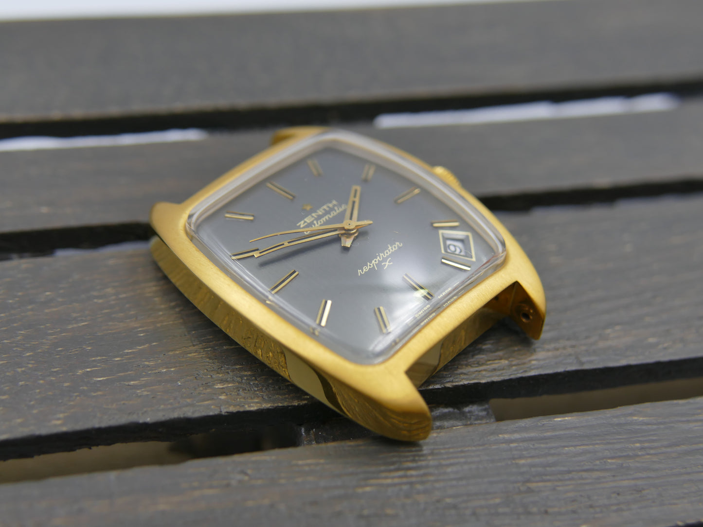 70's vintage watch mens Zenith respirator x ref 6708 automatic cal. 2552pc gray dial serviced