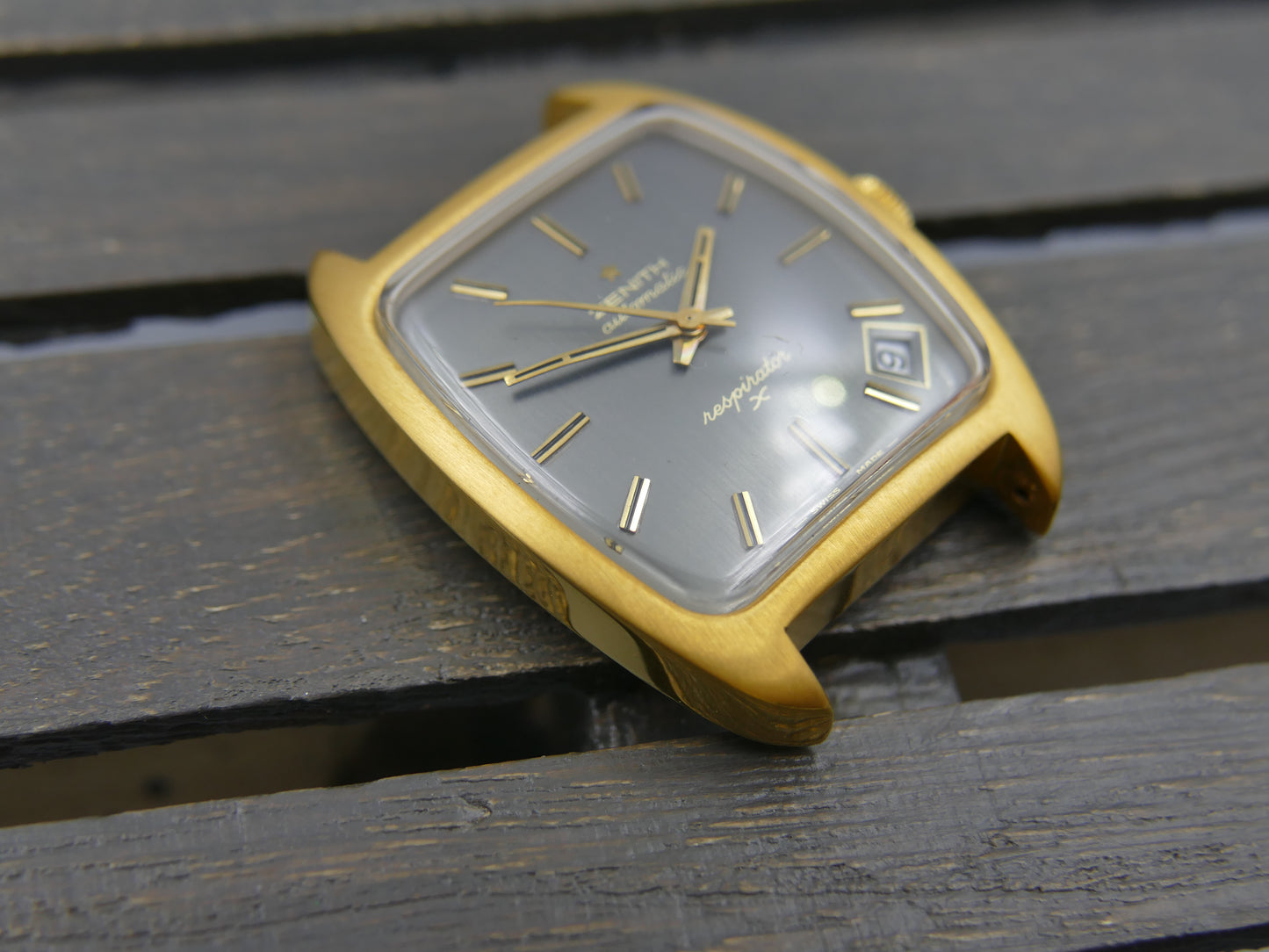 70's vintage watch mens Zenith respirator x ref 6708 automatic cal. 2552pc gray dial serviced