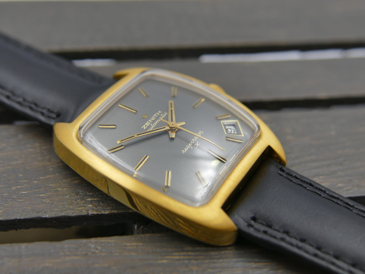 70's vintage watch mens Zenith respirator x ref 6708 automatic cal. 2552pc gray dial serviced