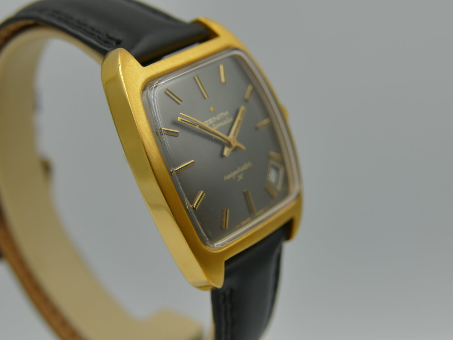 70's vintage watch mens Zenith respirator x ref 6708 automatic cal. 2552pc gray dial serviced