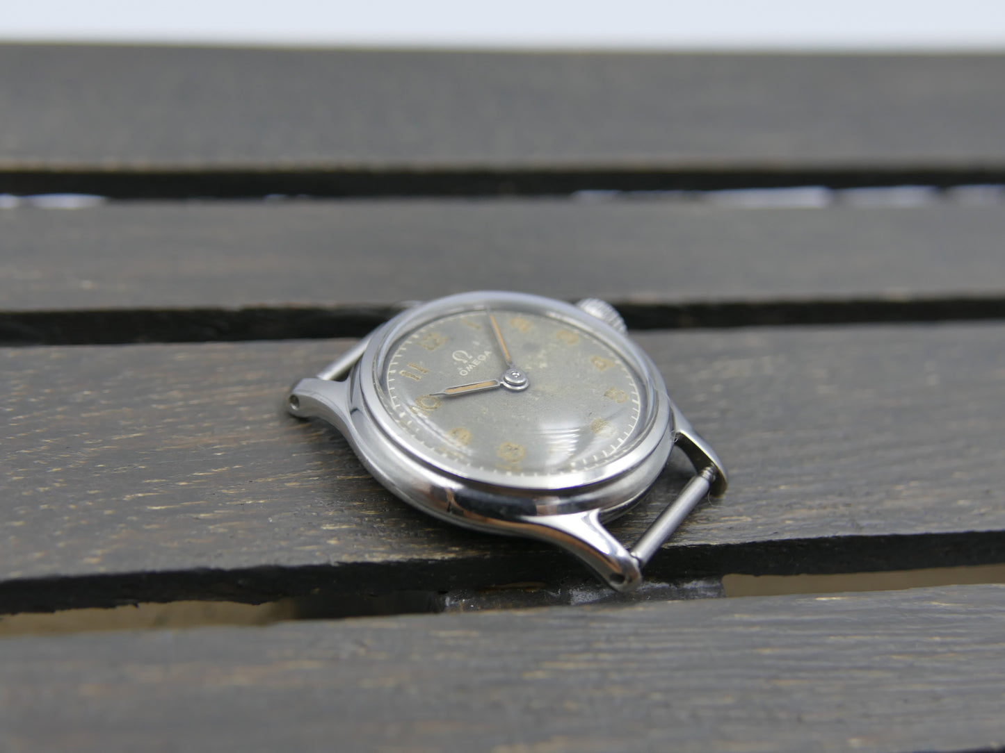 1944 vintage watch Omega ref 2353 2 military lady cal R135 serviced