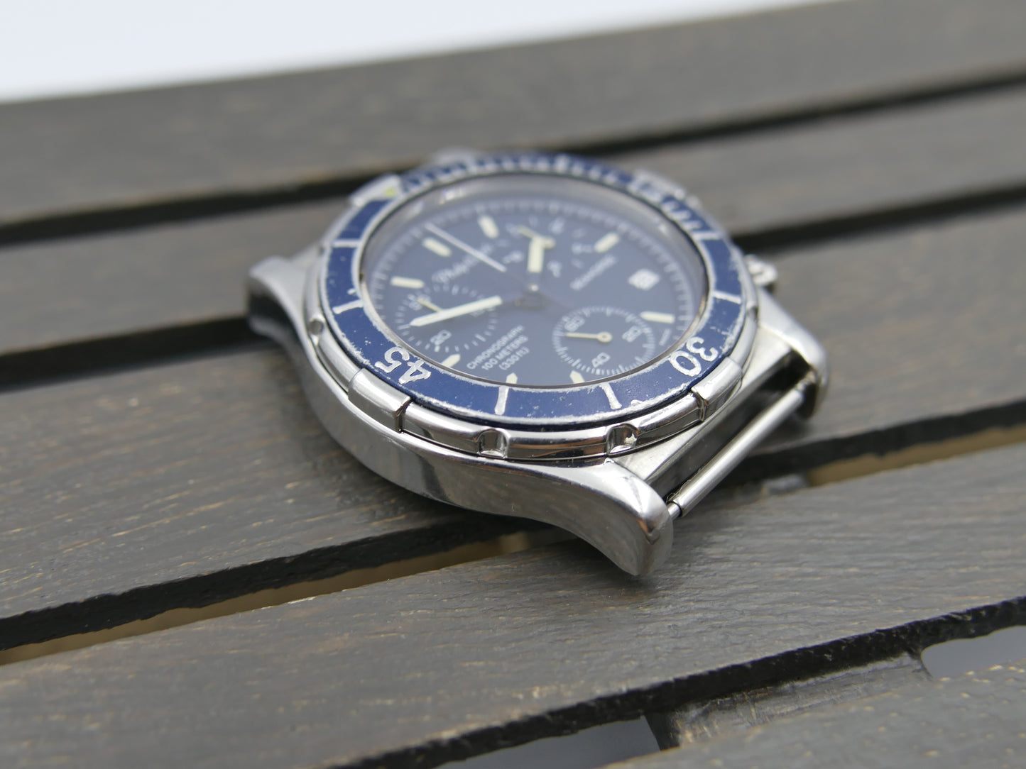 vintage watch mens chronograph quartz eta 251.272 Philip Watch Seahorse blue