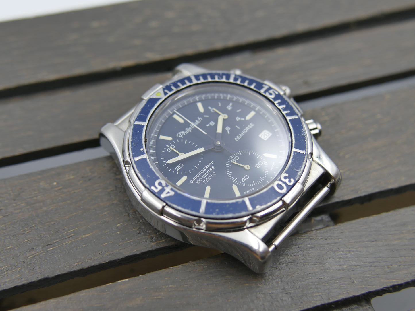 vintage watch mens chronograph quartz eta 251.272 Philip Watch Seahorse blue