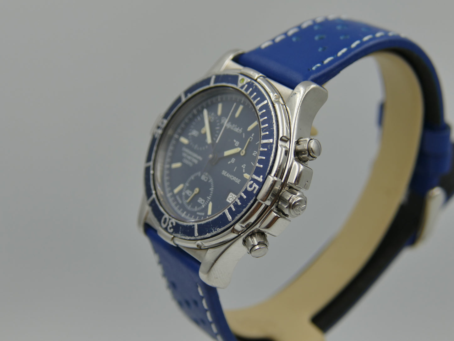 vintage watch mens chronograph quartz eta 251.272 Philip Watch Seahorse blue