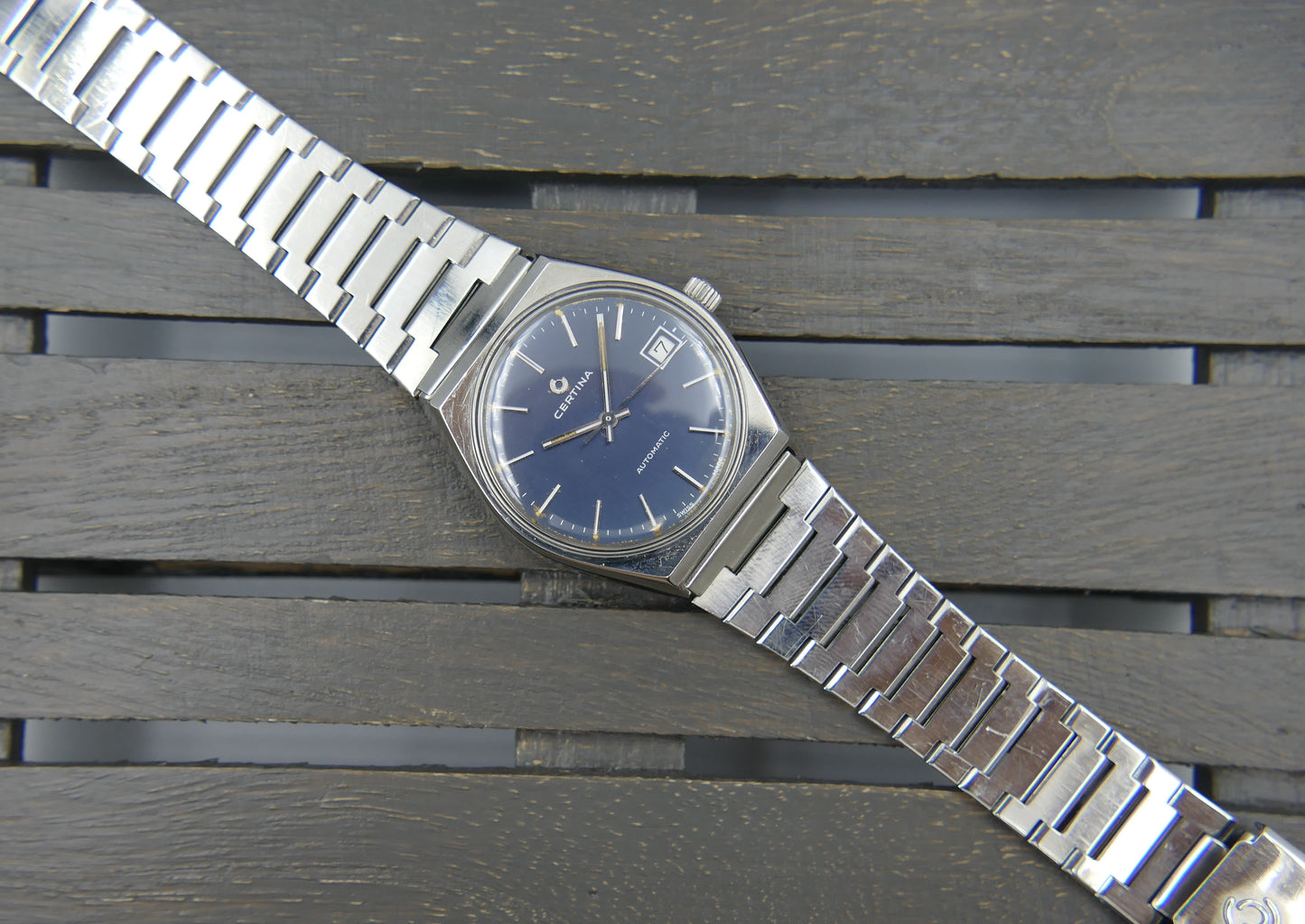 70s vintage watch mens Certina 605.3001.14 automatic blue SS serviced