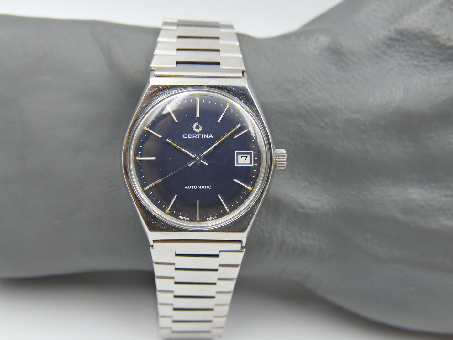 70s vintage watch mens Certina 605.3001.14 automatic blue SS serviced