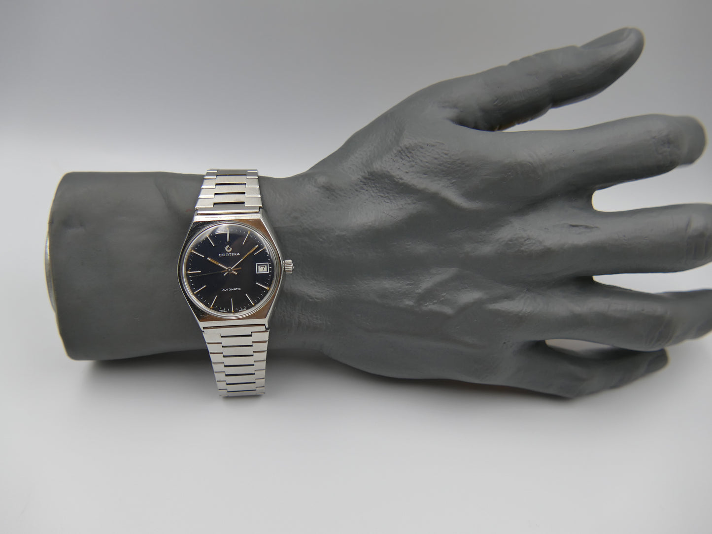 70s vintage watch mens Certina 605.3001.14 automatic blue SS serviced