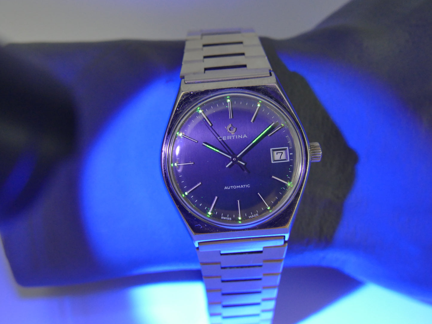 70s vintage watch mens Certina 605.3001.14 automatic blue SS serviced