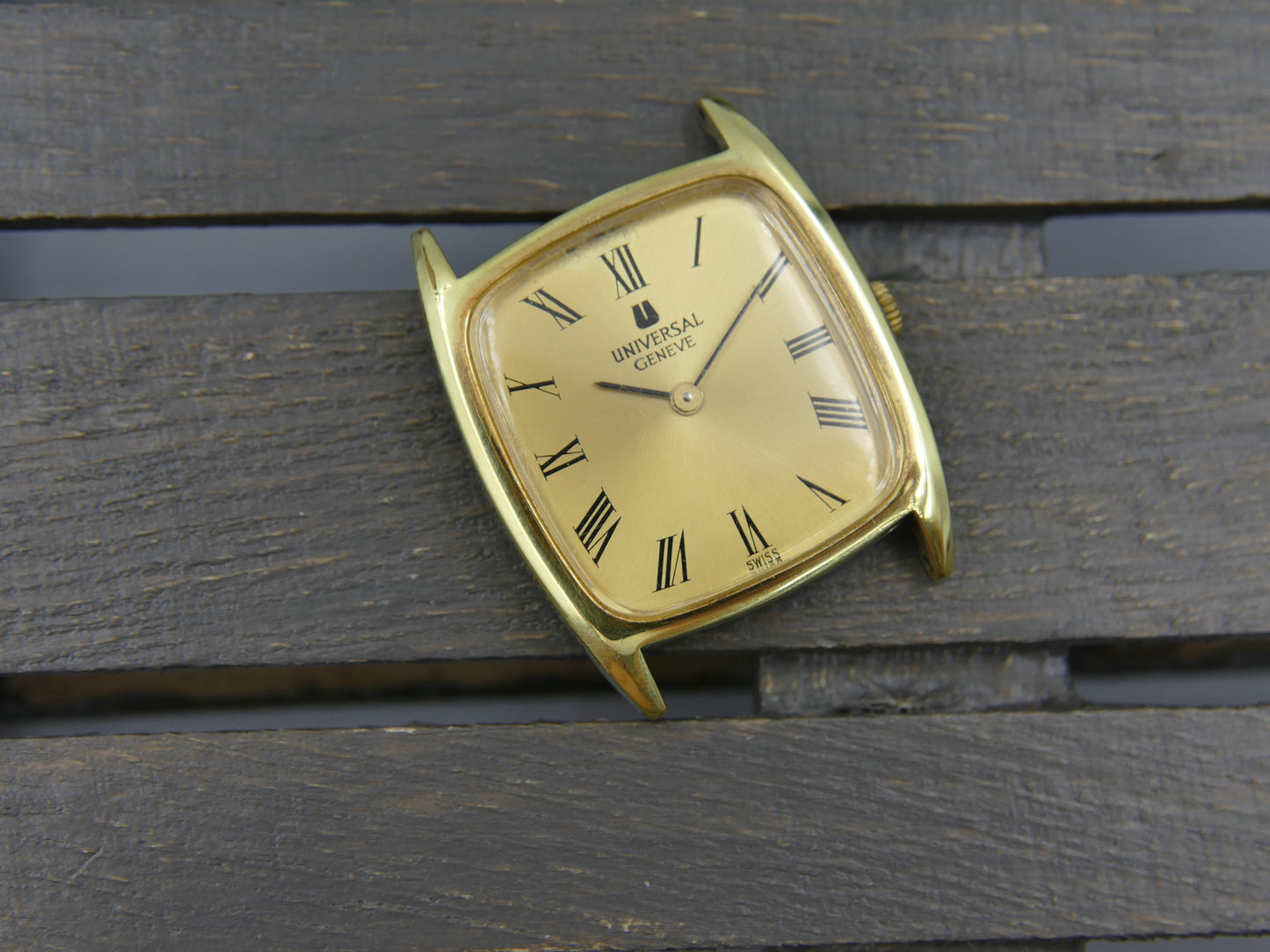 60s vintage watch mens Universal Geneve tank ref. 542114 ultra slim hand wind cal. 1-42 serviced