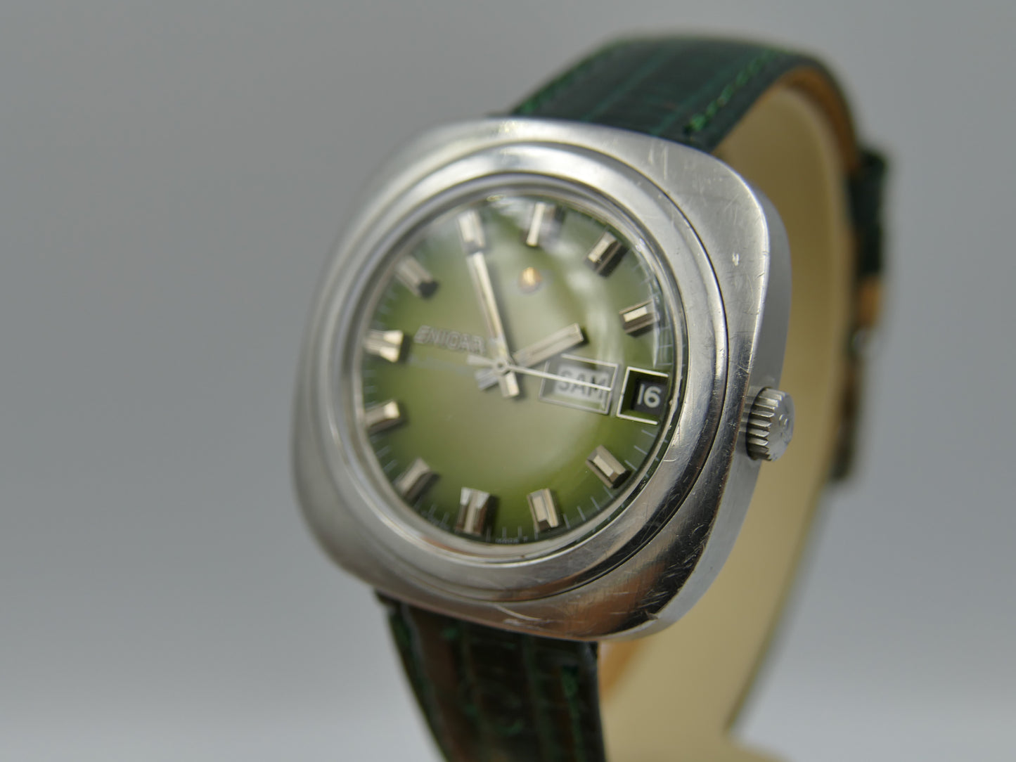 70s vintage watch mens Enicar ref 167-12-03 automatic day date 37mm green dial