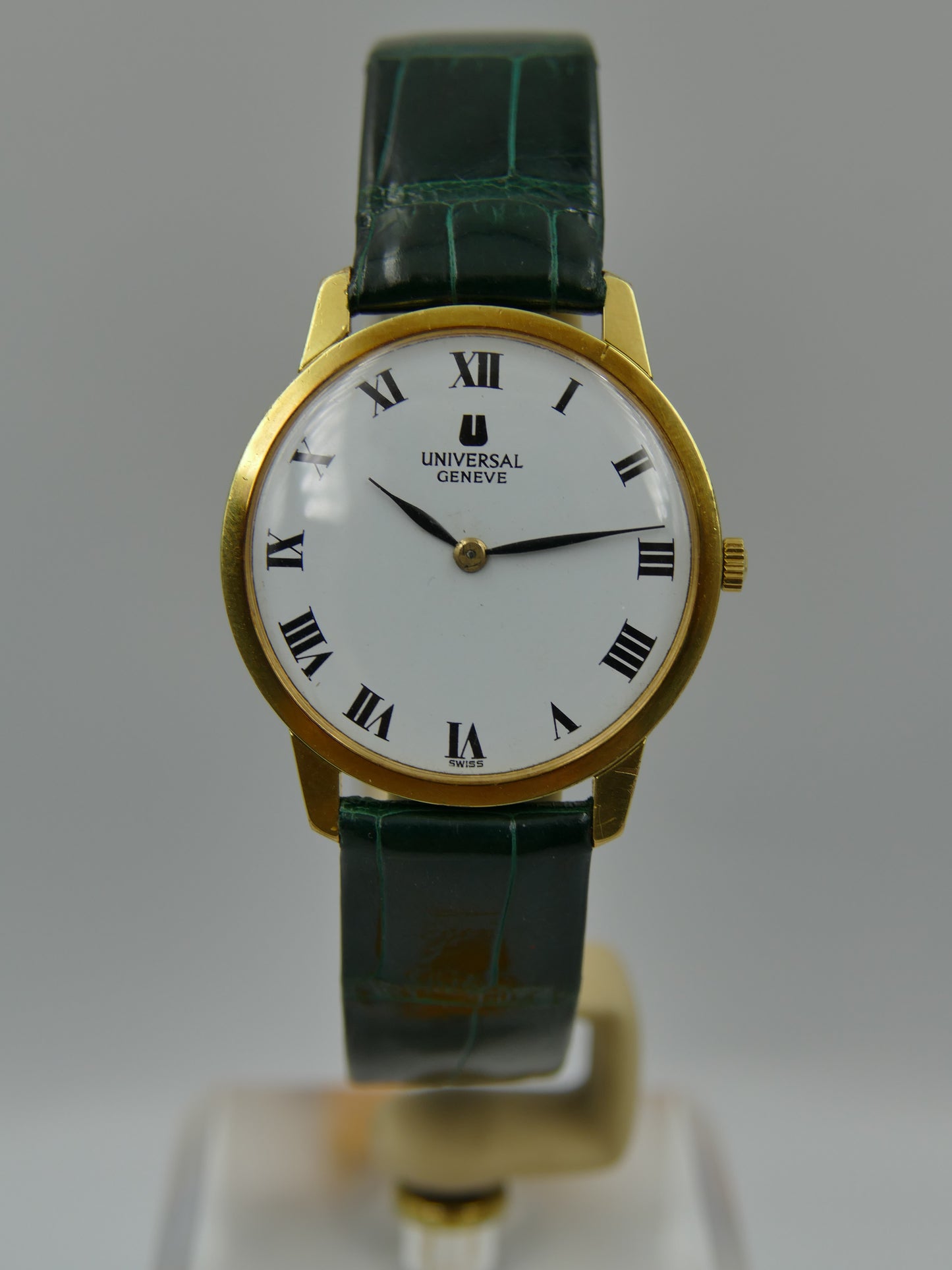 60s vintage watch Universal Geneve ref. 542 101 ultra slim hand wind cal. 42 serviced gold pl