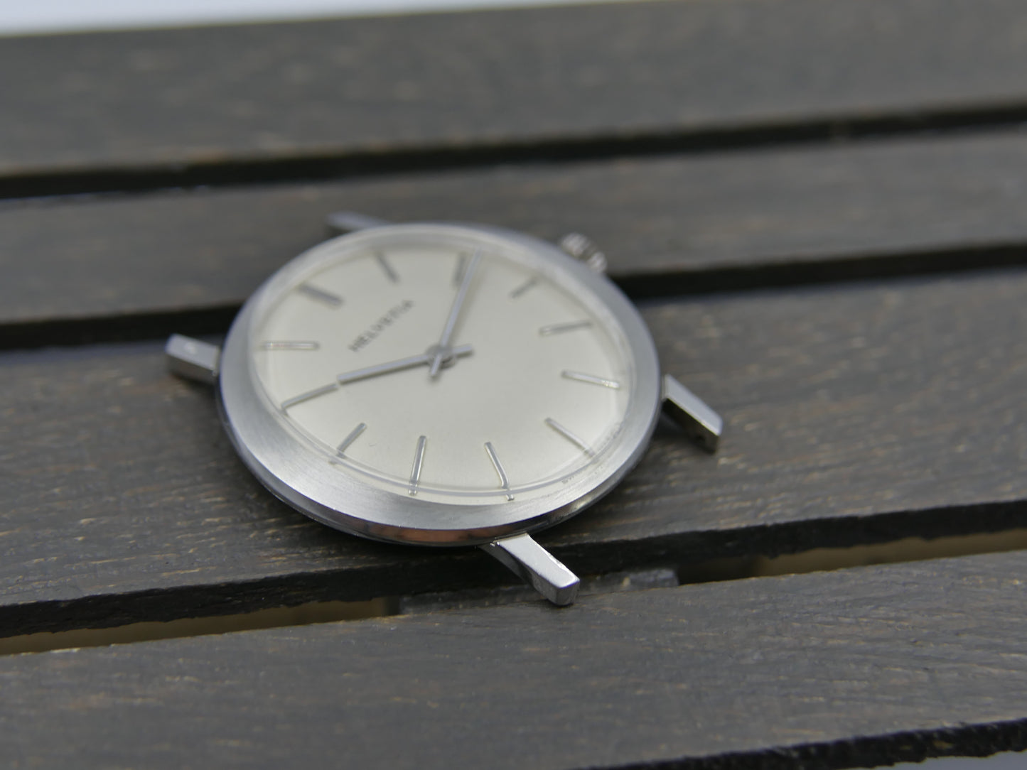 vintage watch mens Helvetia oval ref. 7001.018.30 hand wind peseux 7001 slim flat