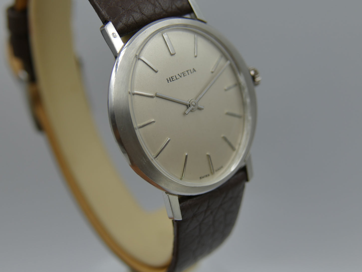 vintage watch mens Helvetia oval ref. 7001.018.30 hand wind peseux 7001 slim flat