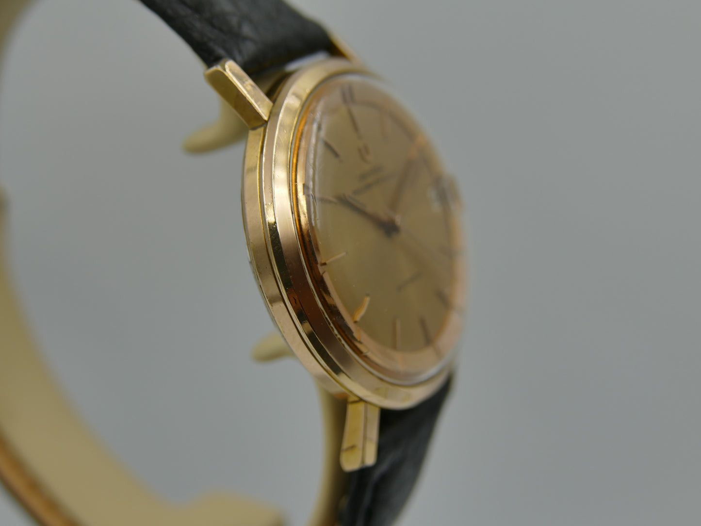 60s vintage watch mens Universal Geneve ref 404604 -4 polerouter microtor 218-2