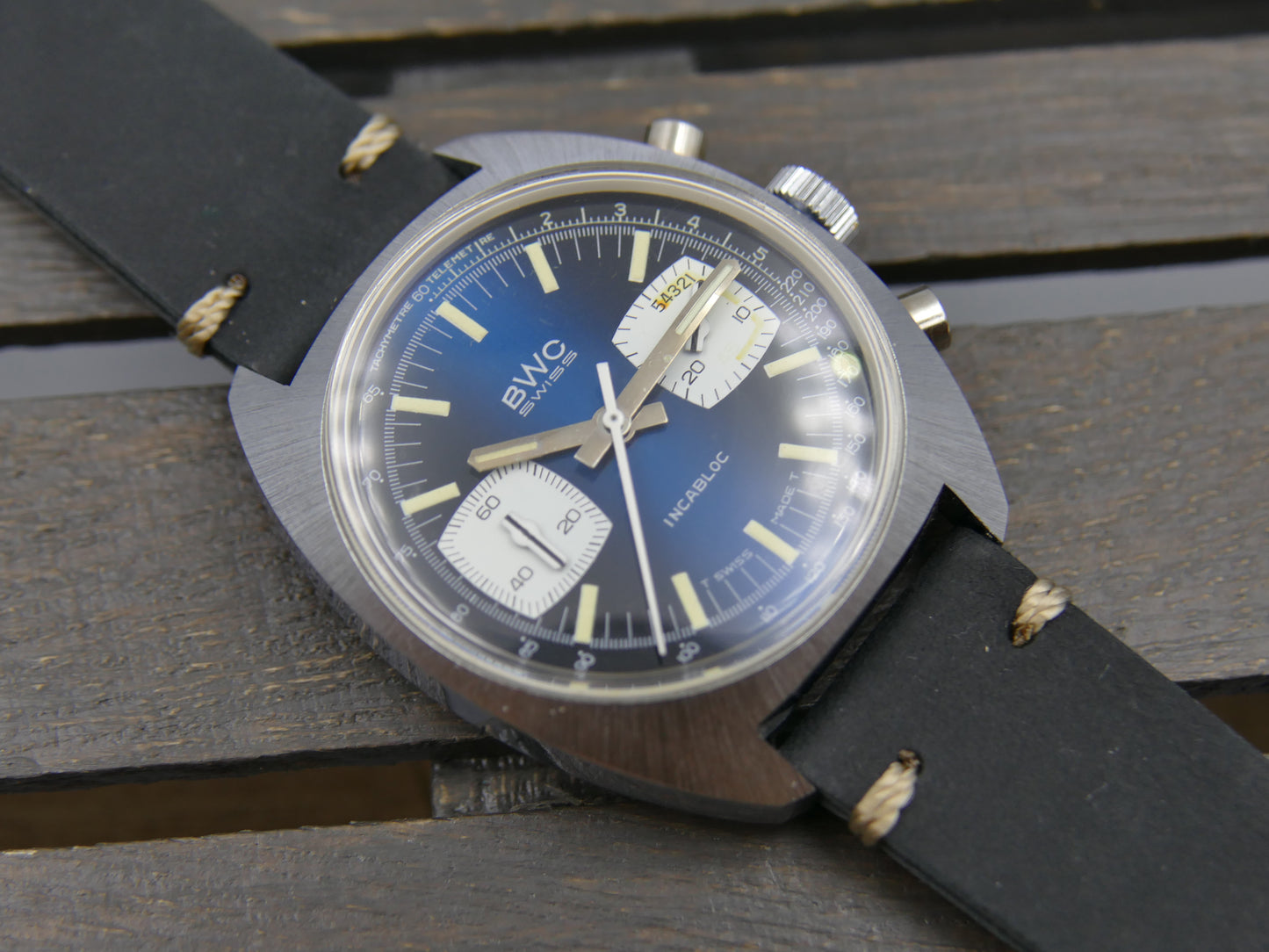 70s vintage watch mens chronograph BWC ref. 954012 valjoux 7733 mint