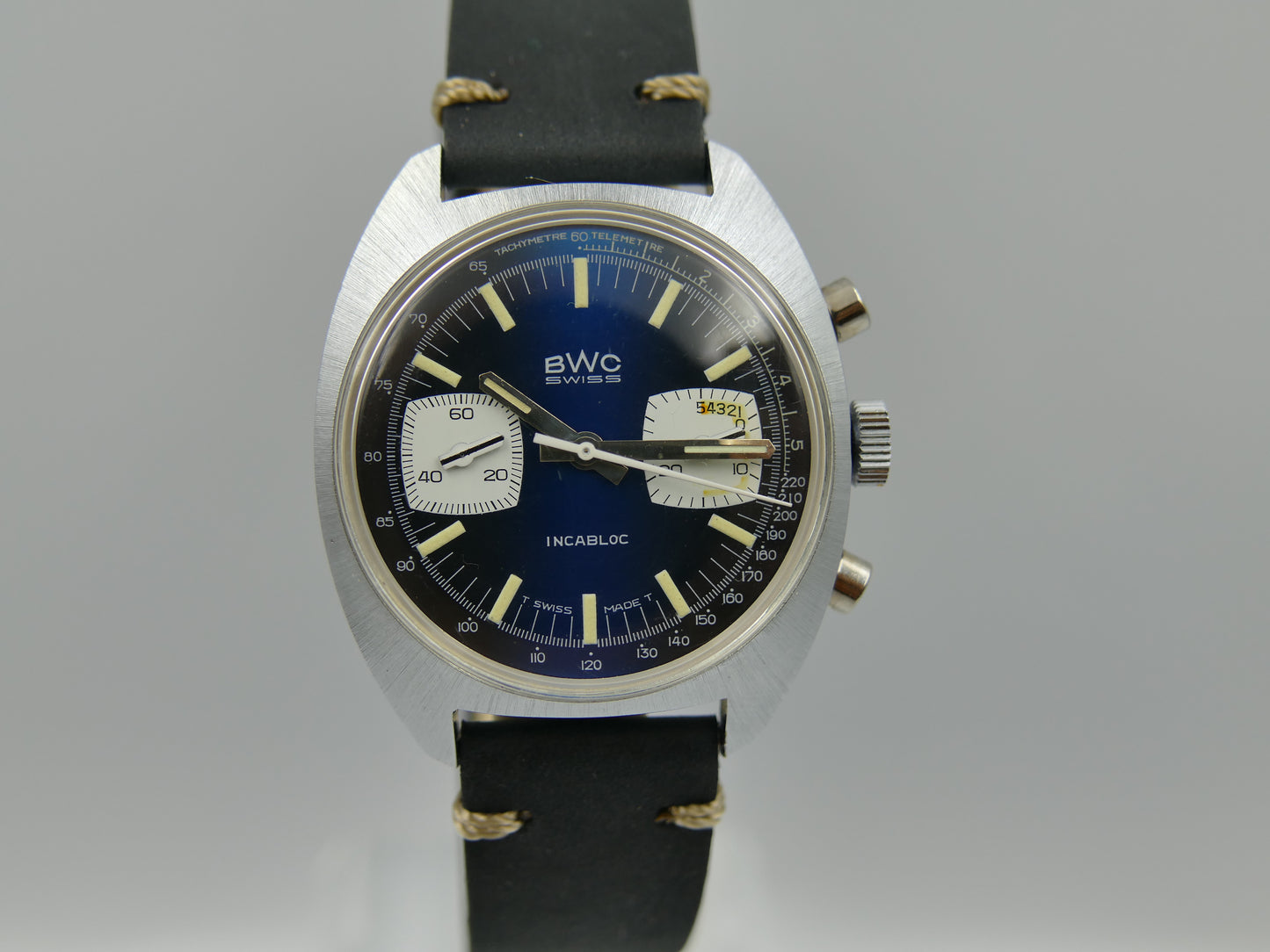 70s vintage watch mens chronograph BWC ref. 954012 valjoux 7733 mint
